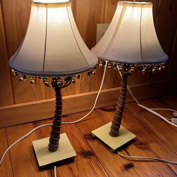 Set of 2 matching Tropical Lamps - Picture 10 of 16